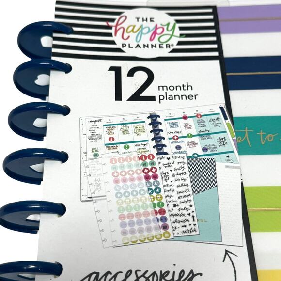 Me & My Big Ideas The Happy Planner 12 Month Undated 7x9.25 - Picture 2 of 6